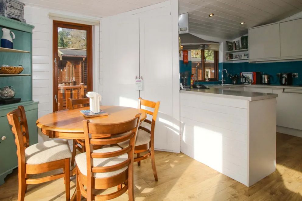 No. 14 Astbury Galles Luxury Retreat