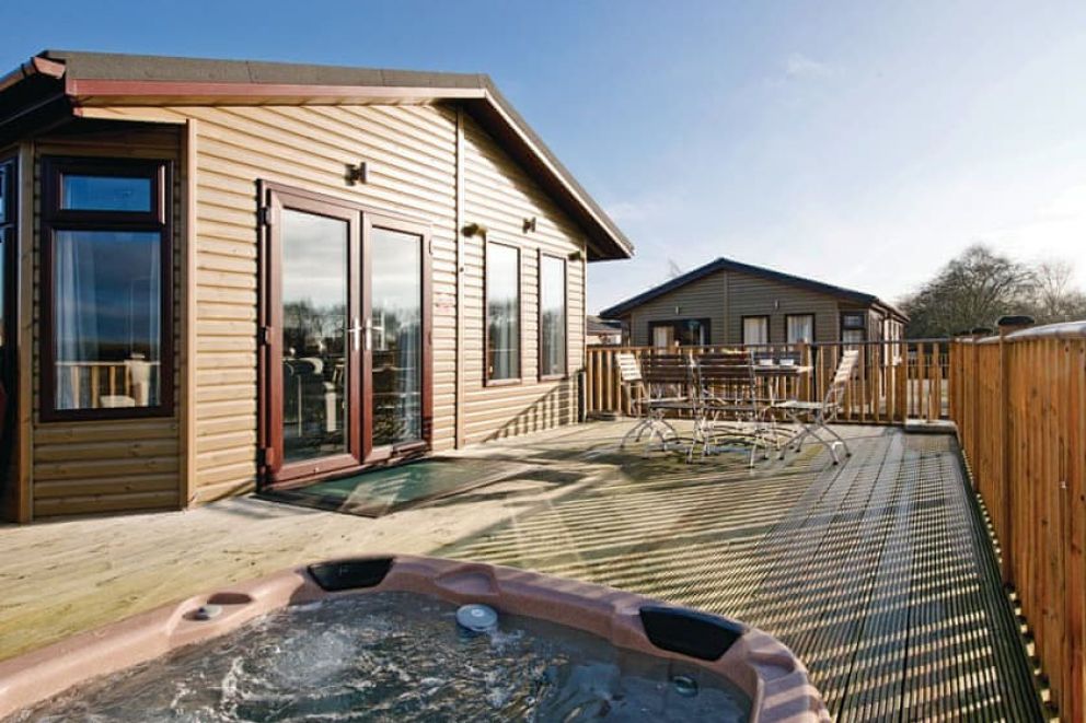 Ashby Woulds Lodges and Spa AshbydelaZouch, Derbyshire Self