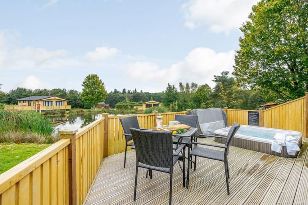 Ashlea Pools Lodges Shropshire