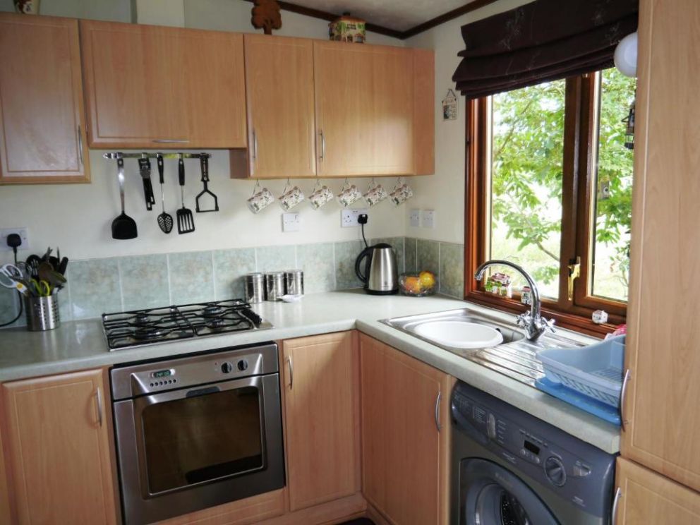 Bend in the River Lodge - for rent with a river view