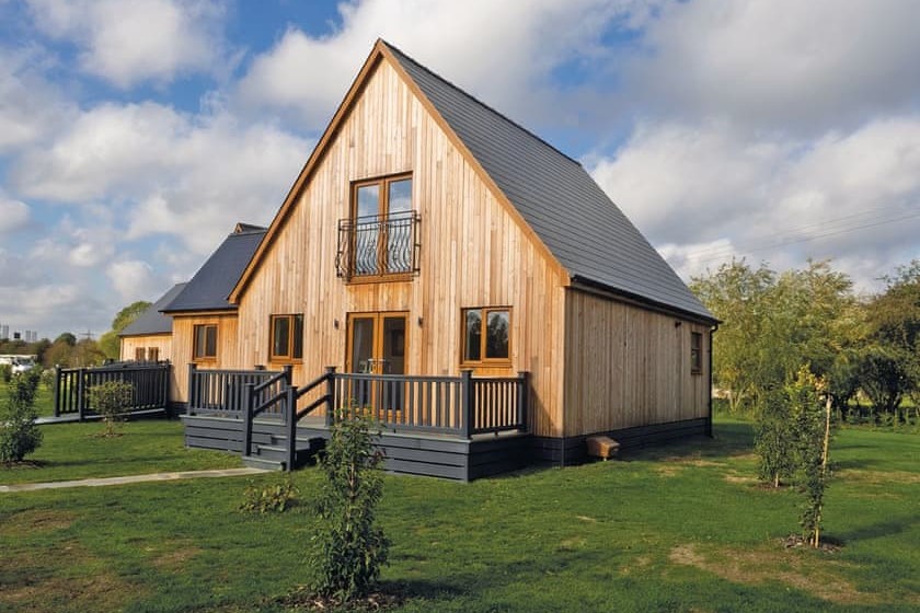 Brigg Marina Brigg, Lincolnshire Self Catering Holiday Lodges