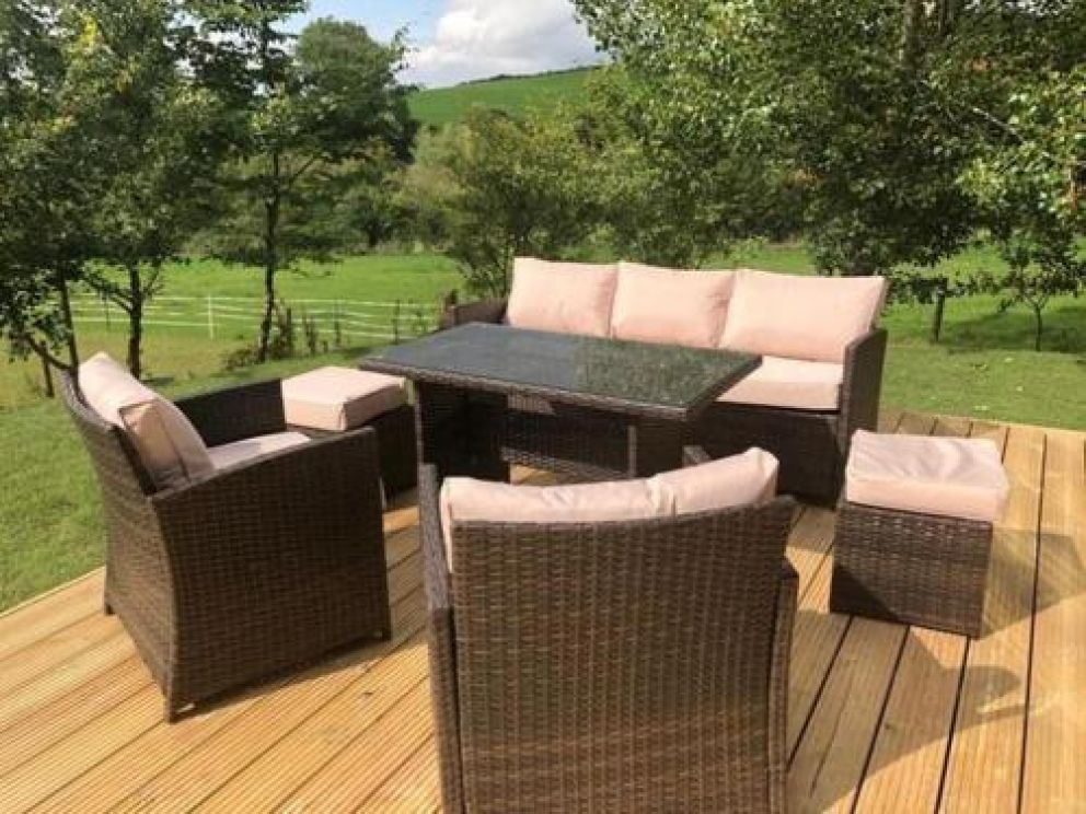 Caplor Glamping & Lodges in Hereford - lodges and glamping pods for rent