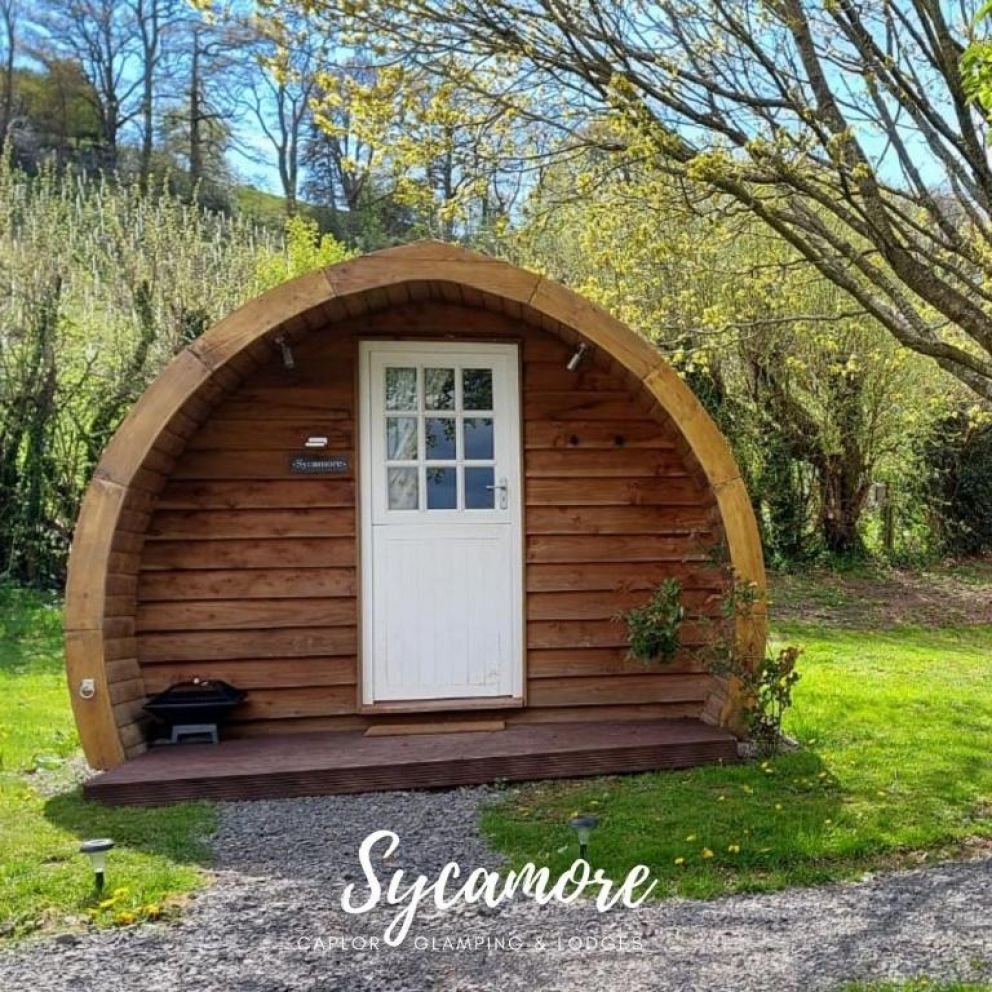 Caplor Glamping & Lodges in Hereford - lodges and glamping pods for rent