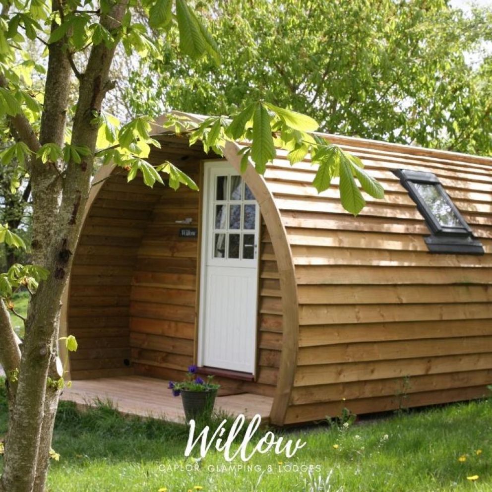 Caplor Glamping & Lodges in Hereford - lodges and glamping pods for rent