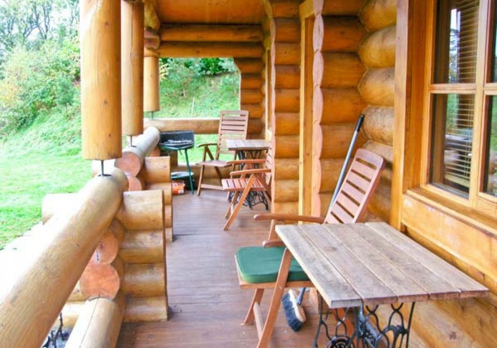 Cedar Log Cabin Shropshire