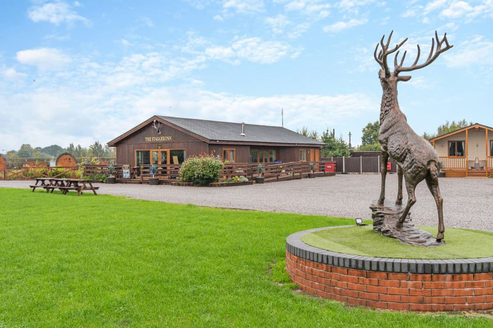 Coole Acres Fishery & Leisure Park