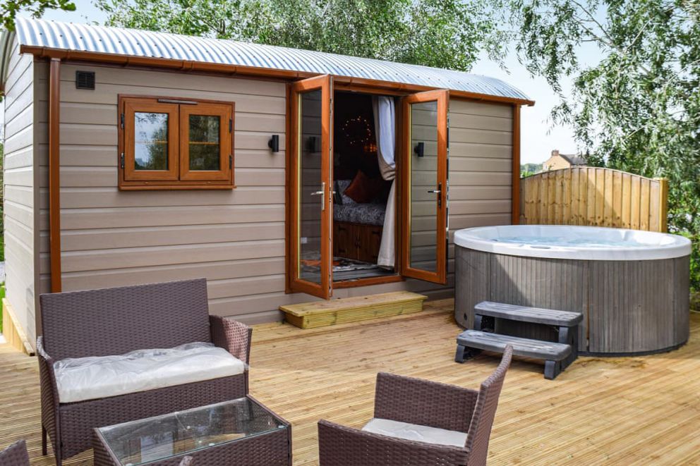 Coole Acres Fishery & Leisure Park