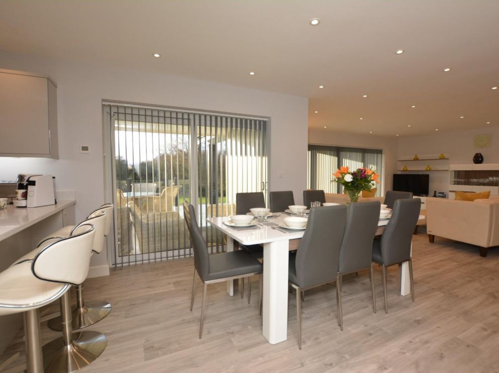 Crest Country Retreats in Oswestry - lodges for rent.  Breakfast with natural light flooding through the patio doors or alfresco dining out on the veranda