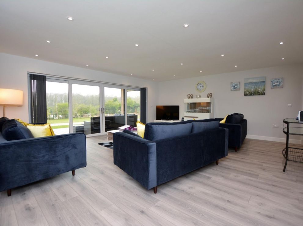 Crest Country Retreats in Oswestry - lodges for rent. Relax, play games or watch a movie