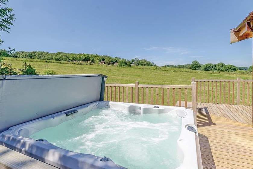 Hazelhurst Lodges Ashover, Derbyshire Self Catering Holiday Lodges