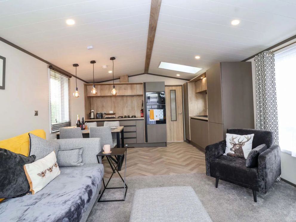 Hazelnut Lodge, Cotswold Hills Country Park