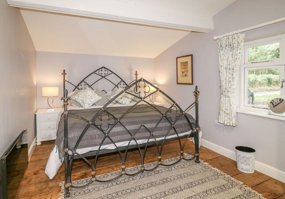 Hen House View Staffordshire