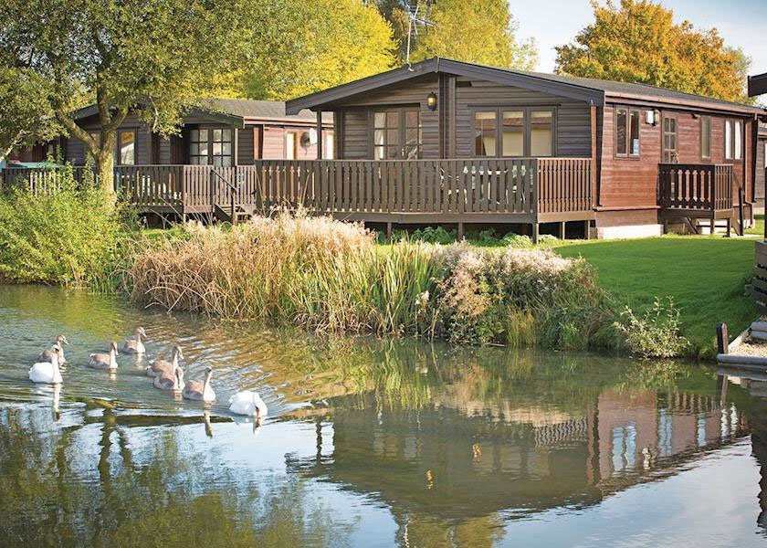 Hoburne Cotswold Cirencester, Gloucestershire Self Catering Holiday Lodges
