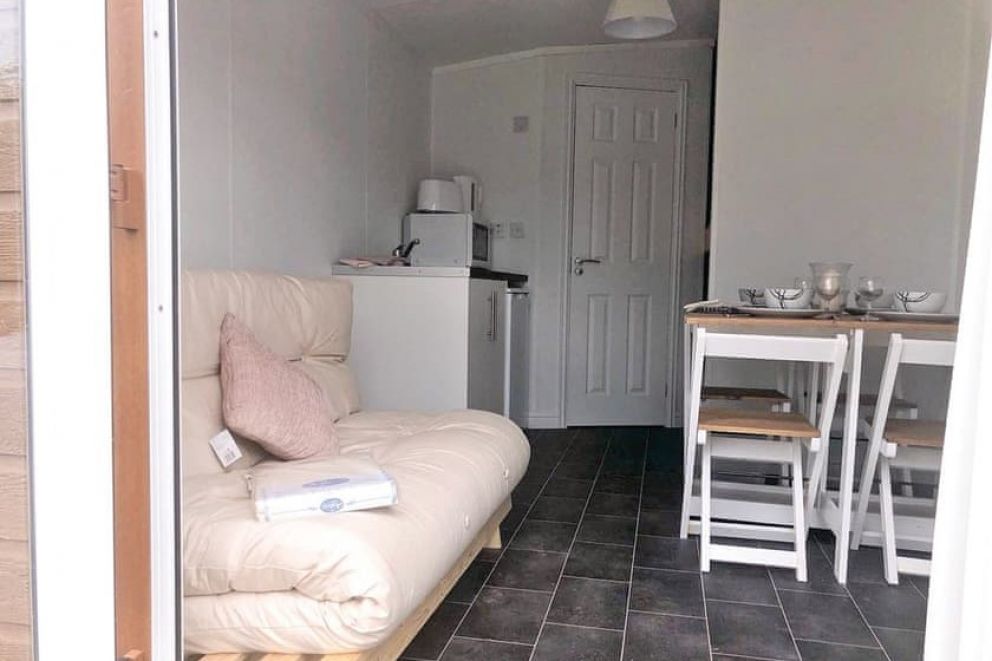 Hollybank Pods Cheshire