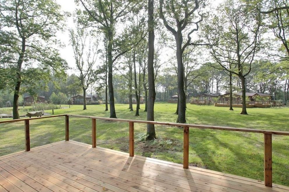 Ladera Retreat Lodges Cheshire