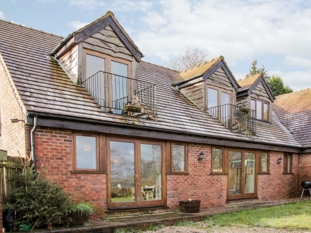 Meadowfall at Shatterford Lakes Worcestershire