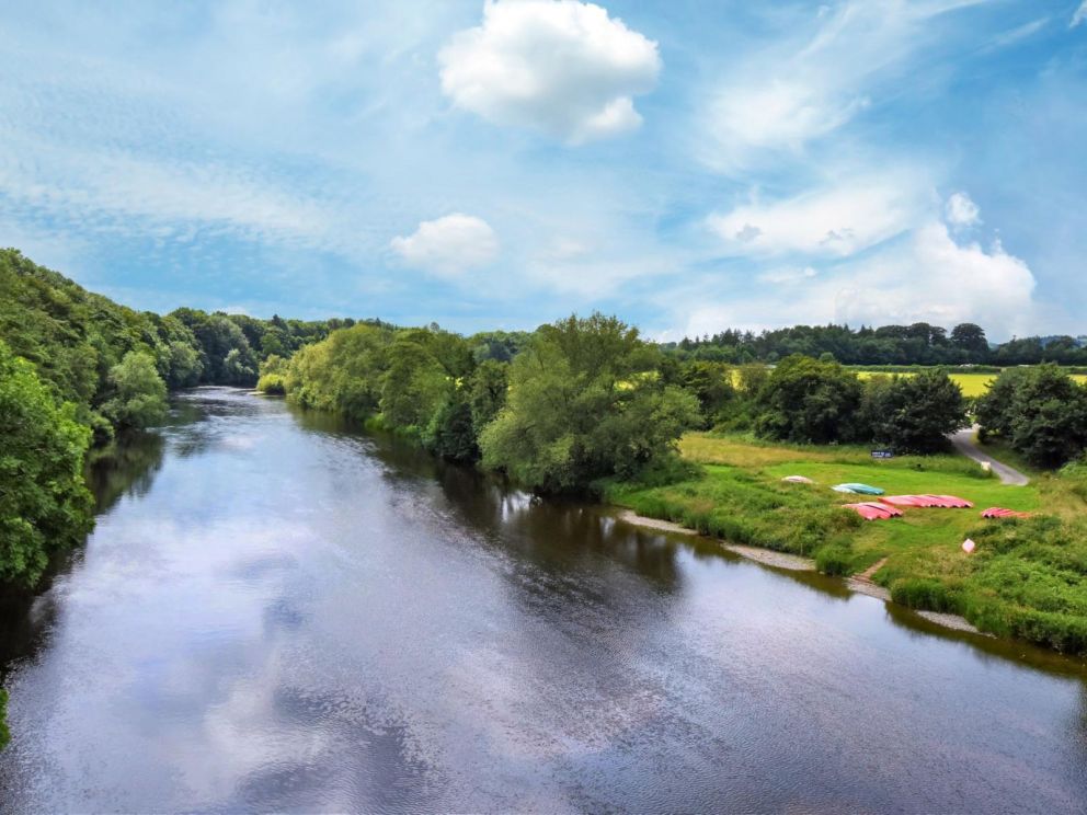 Lodge by the River Wye