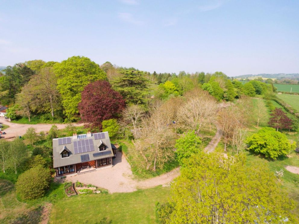 Lodge by the River Wye