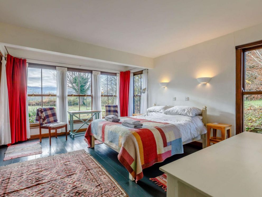 Lodge by the River Wye