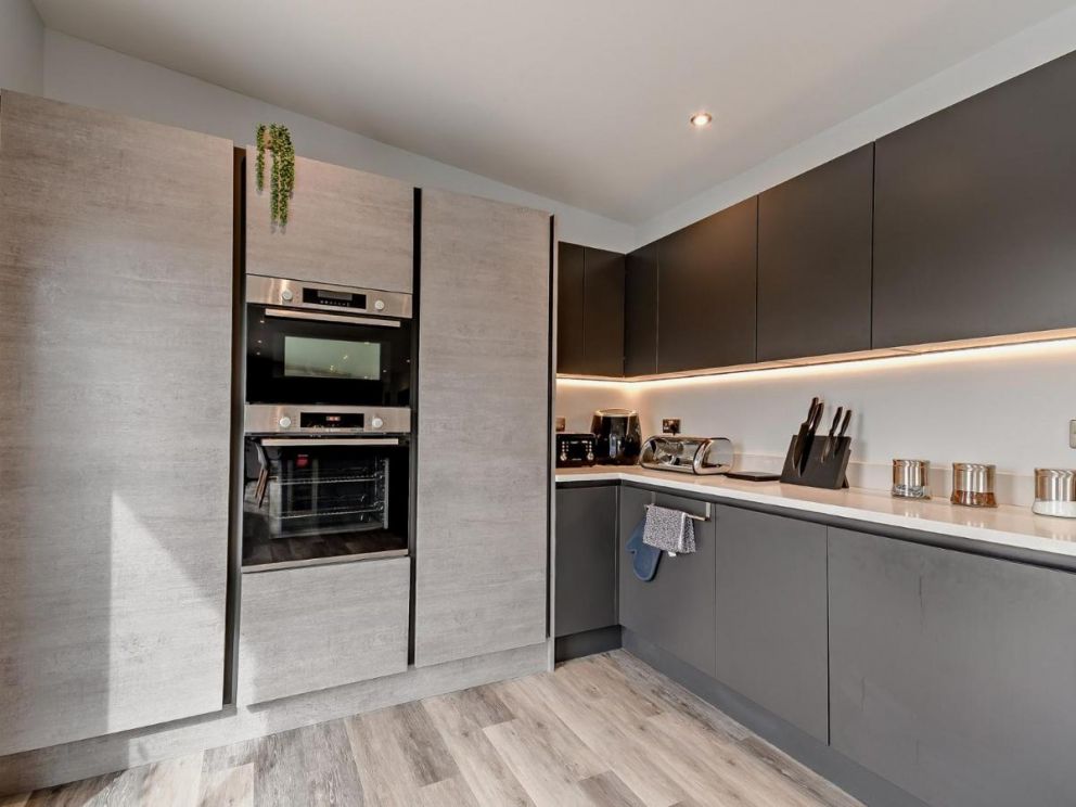 Rivers Edge Eco Lodge Worcestershire