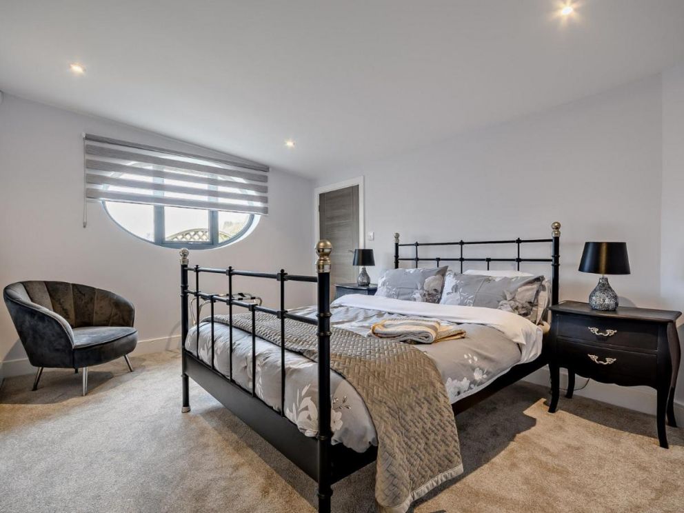 Rivers Edge Eco Lodge Worcestershire