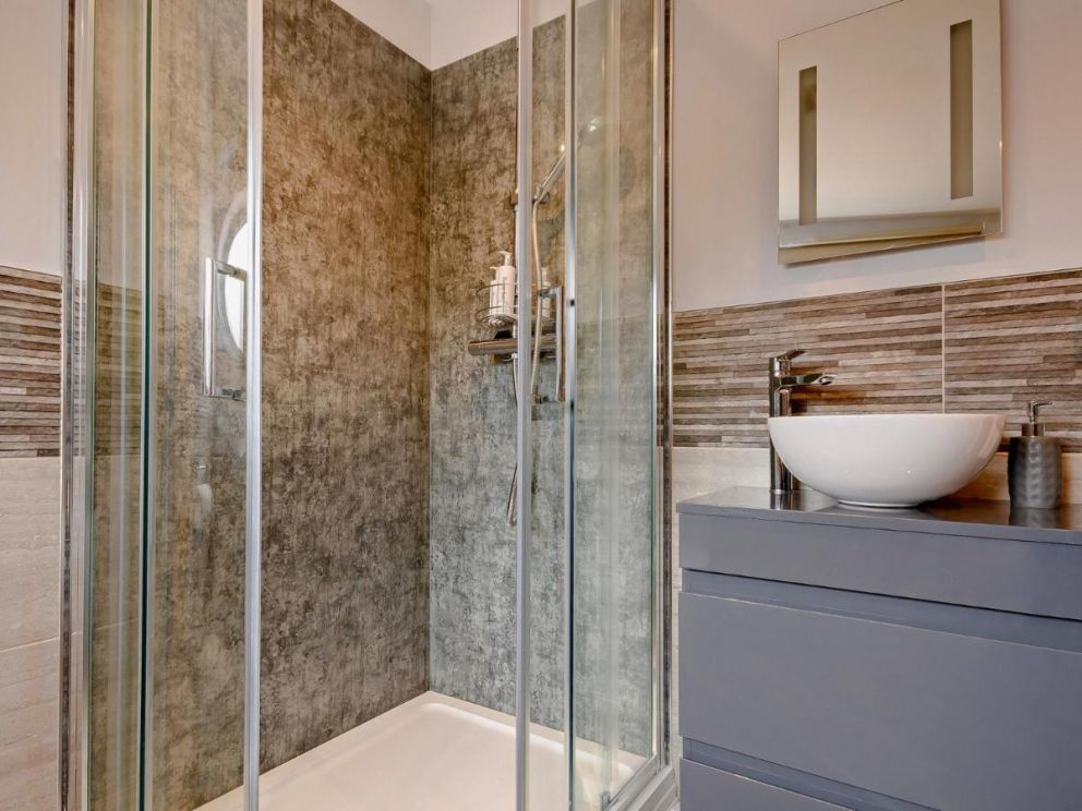 Rivers Edge Eco Lodge Worcestershire