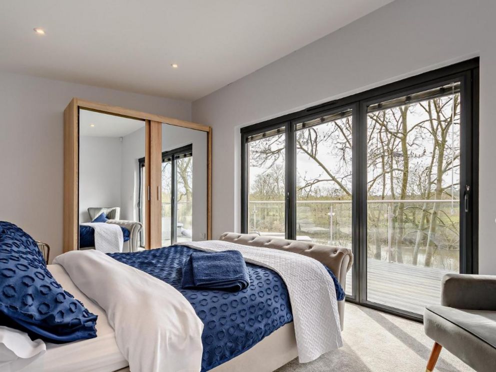 Rivers Edge Eco Lodge Worcestershire