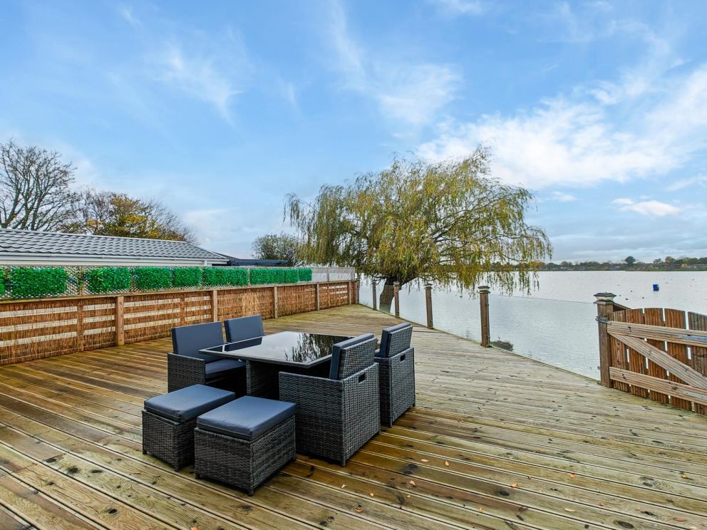 Sunshine Lakeside Lodge at Tallington Lakes, Lincolnshire