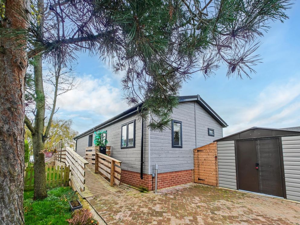 Sunshine Lakeside Lodge at Tallington Lakes, Lincolnshire