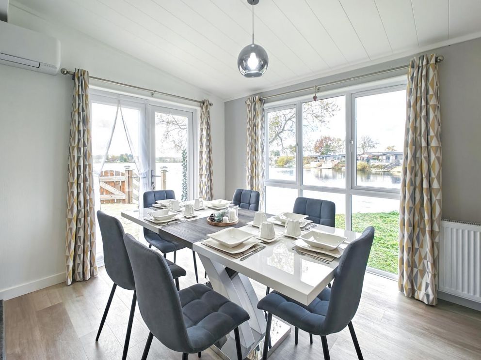 Sunshine Lakeside Lodge at Tallington Lakes, Lincolnshire