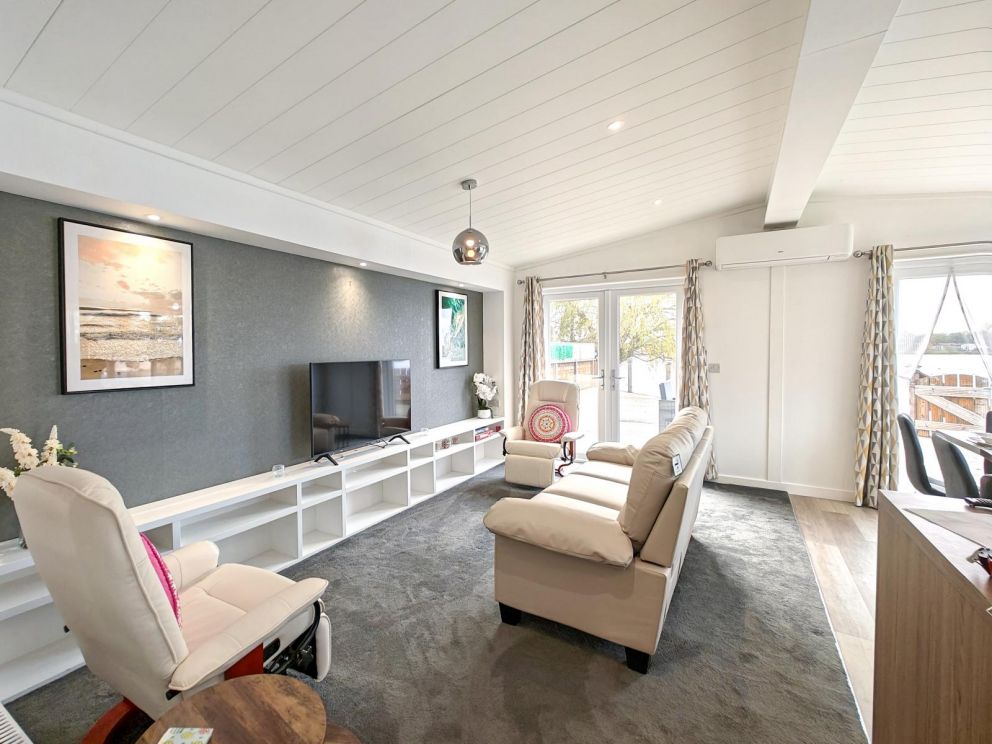 Sunshine Lakeside Lodge at Tallington Lakes, Lincolnshire