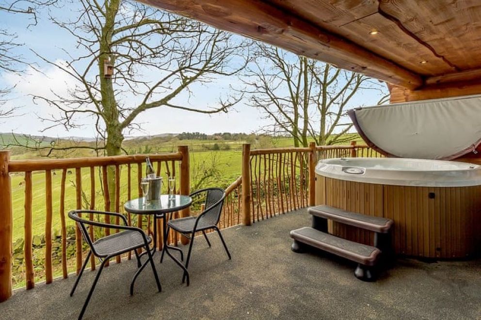 Swinney Wood Log Cabins