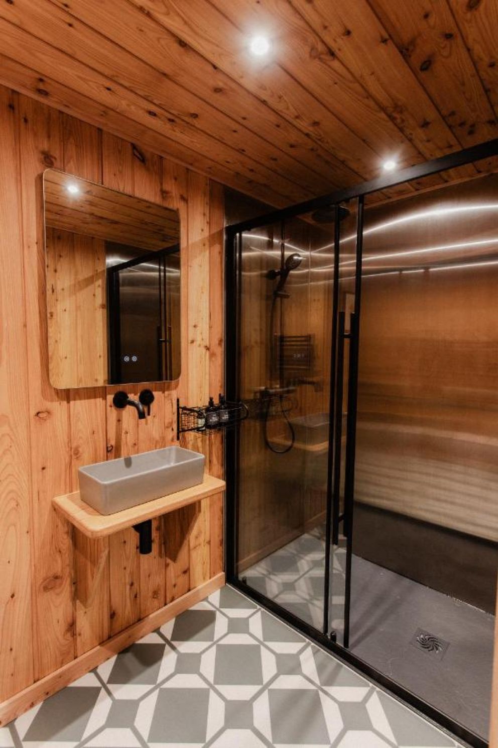 The Bulls Head Wild Cabins Herefordshire