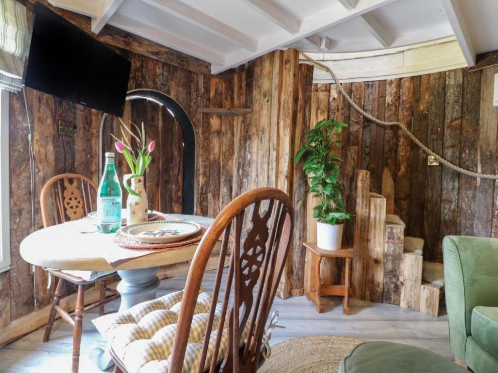 The Lazy Squire by The Water Staffordshire