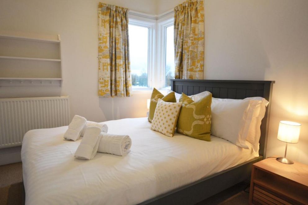 The Moorings Cotswold Water Park