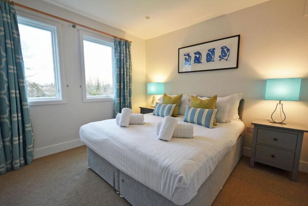 The Moorings Cotswold Water Park