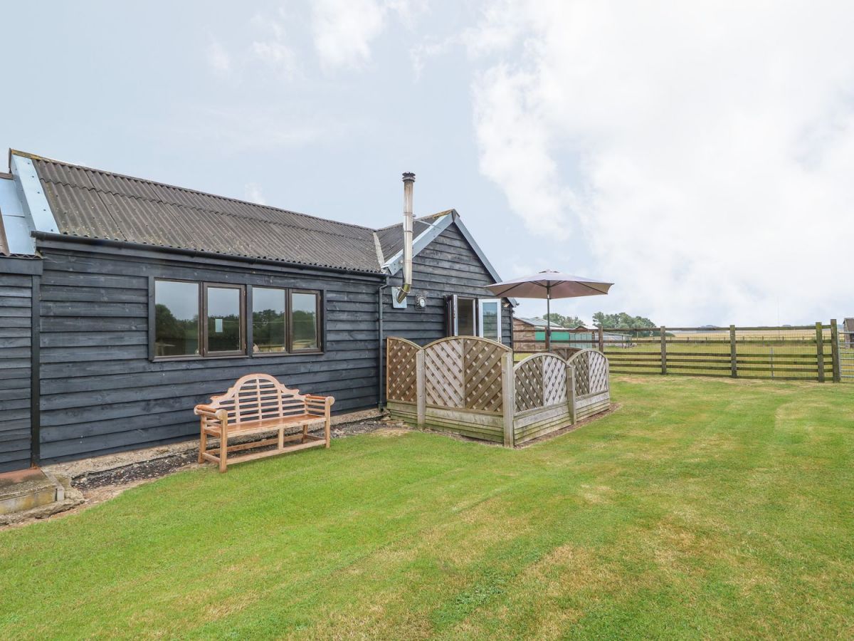 Brigg Marina Brigg, Lincolnshire Self Catering Holiday Lodges