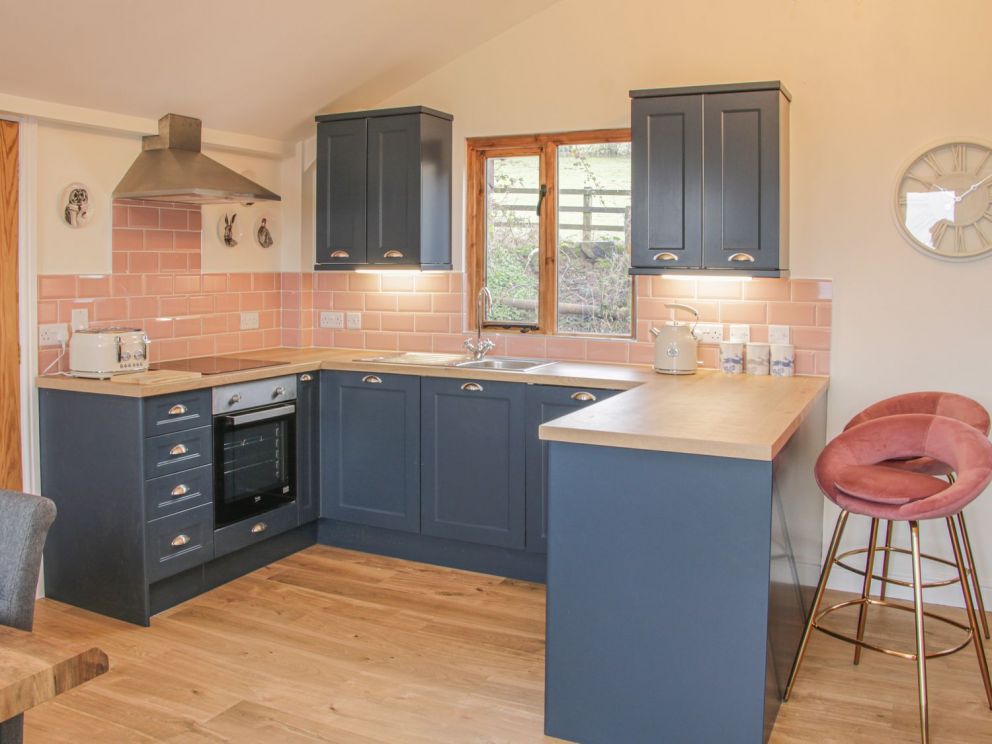 Titterstone Hill Cottage Lodges Shropshire