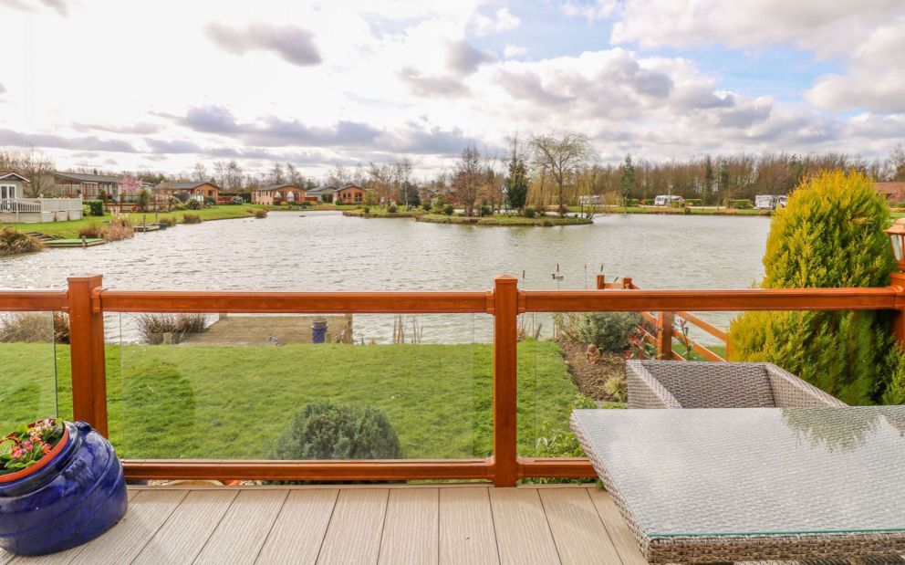 Wag Tail Country Park Lincolnshire