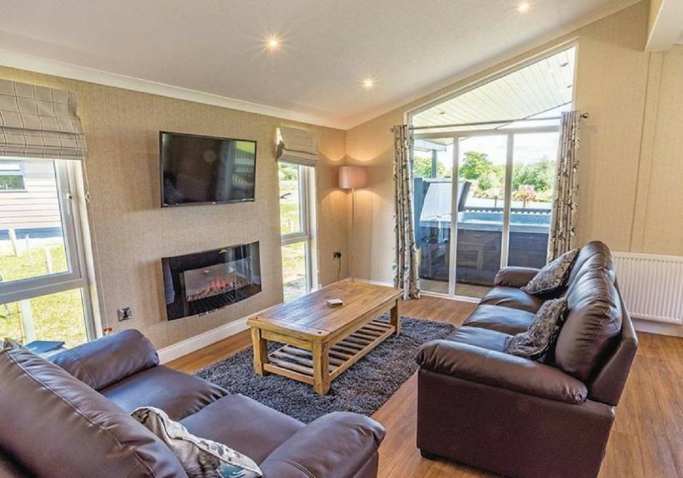 Woodhall Country Park Lodges Lincolnshire