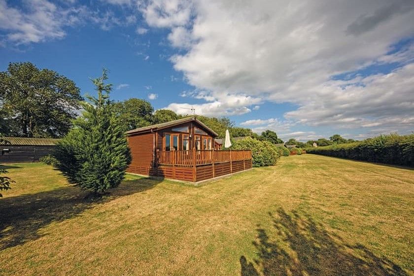 Athelington Hall Farm Lodges Eye, Suffolk Self Catering Holiday Lodges