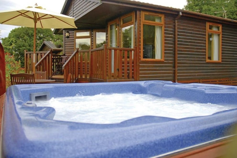 Athelington Hall Farm Lodges Suffolk