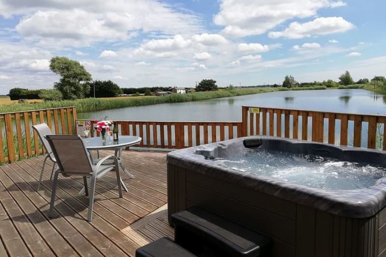 Lodges - Fishing lodges