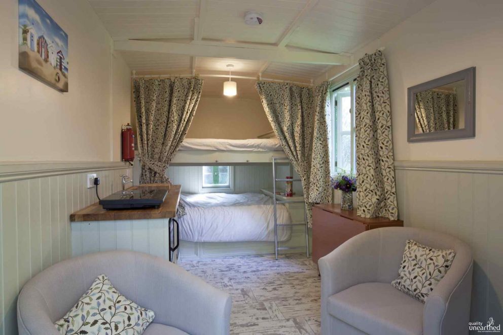 Honeysuckle Hut Norfolk