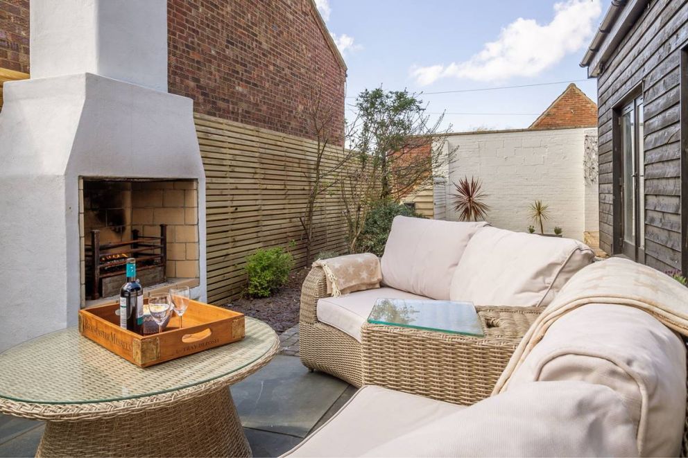 Monkey Puzzle Cottage Norfolk