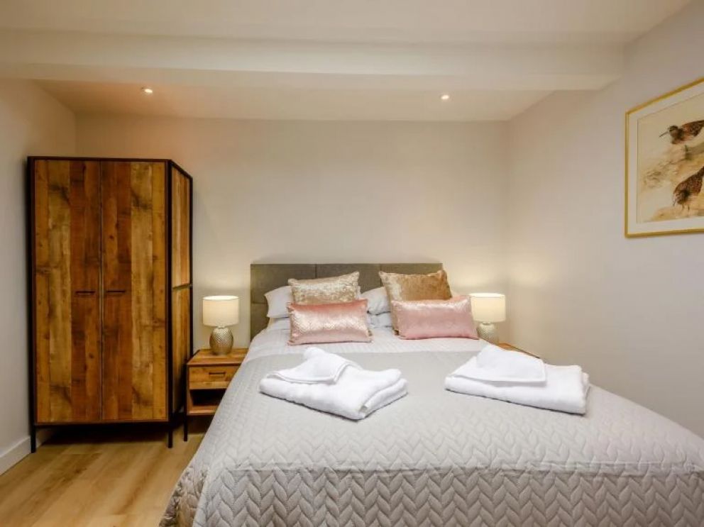 Mundesley Sea Glass Lodge in Mundesley - for rent with hot tub, close to the sea