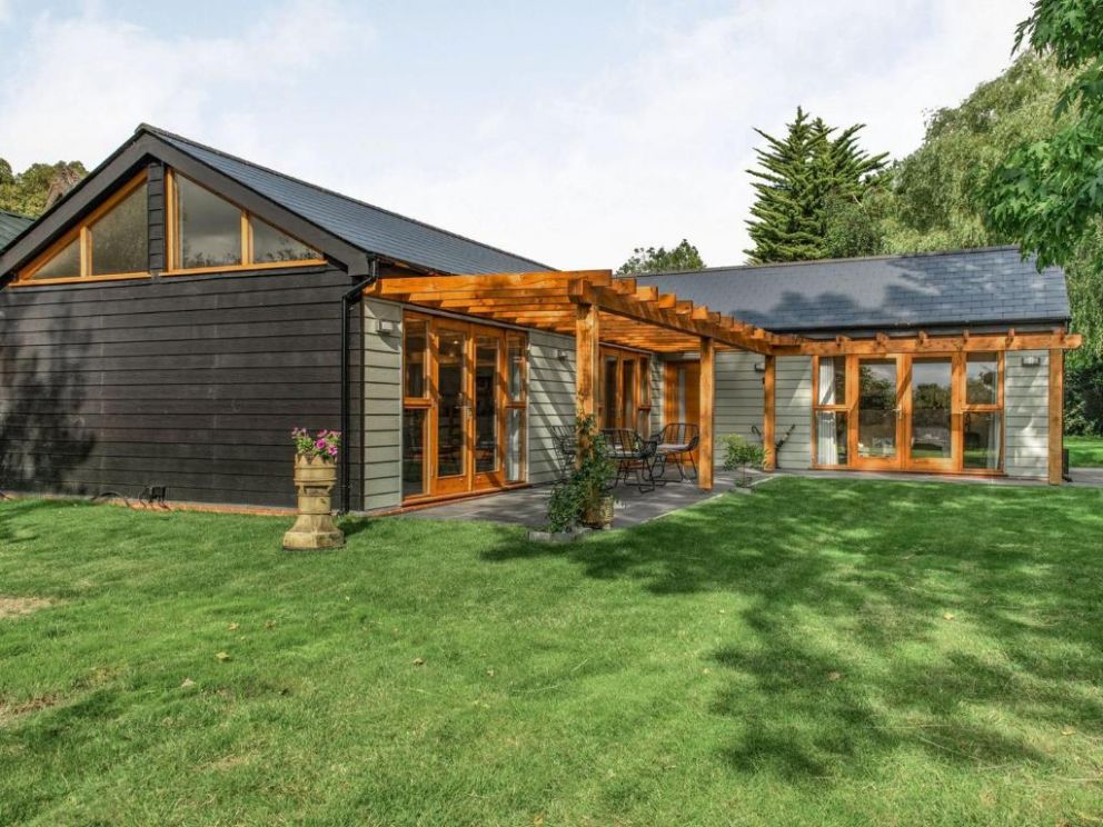 North Farm Lodge Essex