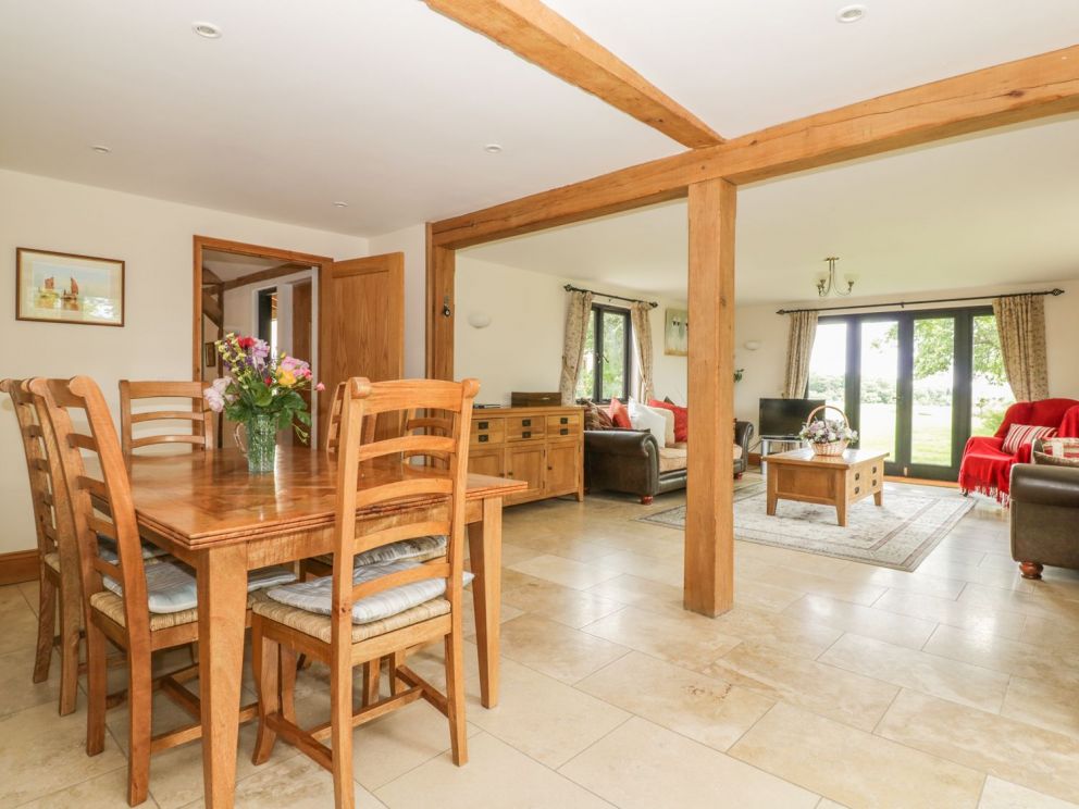 The Old Cartlodge Essex