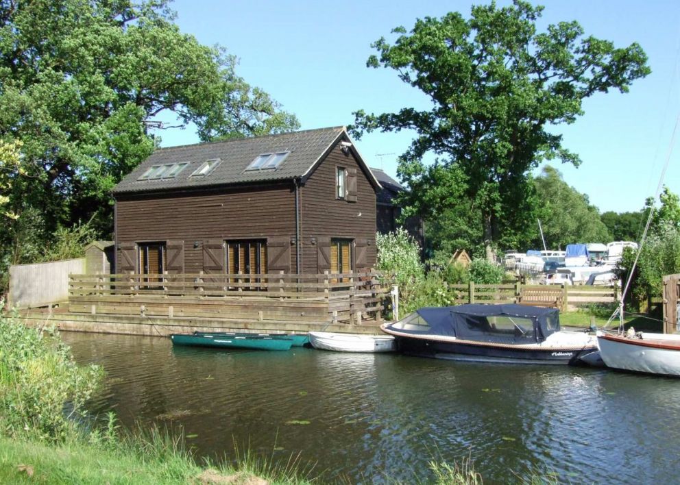 Wayford Bridge Yacht Station Norfolk