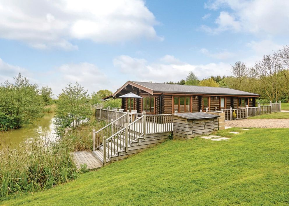 Weybread Lakes Lodges Suffolk